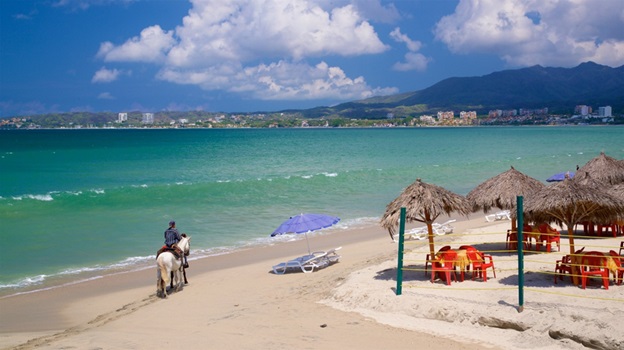 Bucerias Beach
